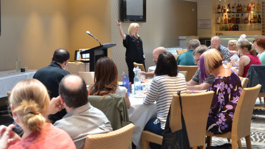 Executive Teambuilding and Development, Leadership workshop, WunderTraining, Executive Program WunderTraining Jane Wundersitz